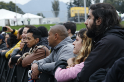 Público en escenario