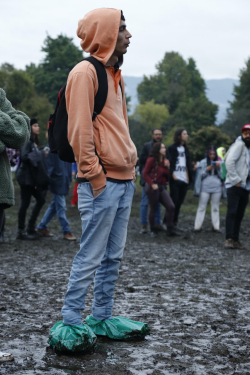 Botas de chicos llenas de barro