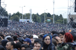 Público en escenario