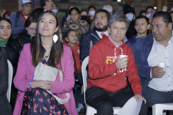 Alcaldesa Claudia López y Catalina Valencia