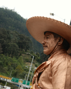 estatua humana
