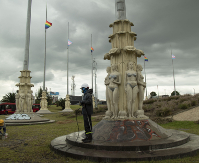 Monumento Banderas