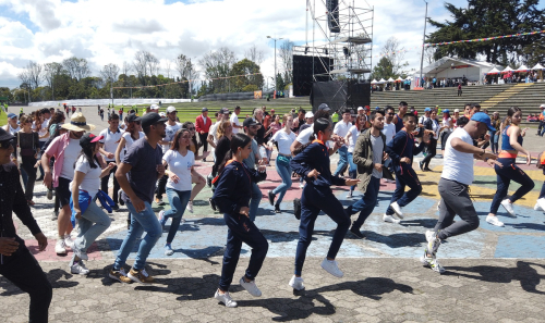 Personas haciendo ejercicio